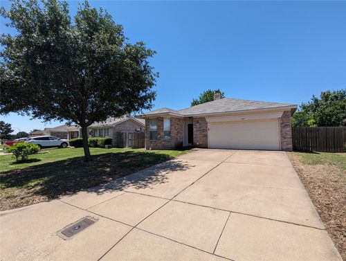 6367 Stonewater Bend Trl, Fort Worth, TX, 76179-3792 | Card Image