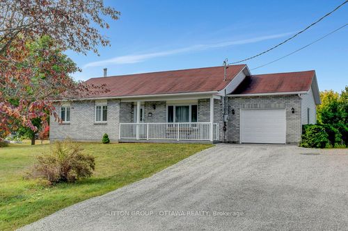 336 St Pierre St, Russell, ON, K4R1E5 | Card Image