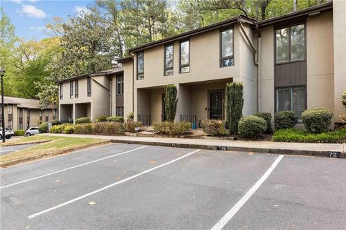 72 Ivy Pkwy Ne, Atlanta, GA, 30342-4241 | Card Image