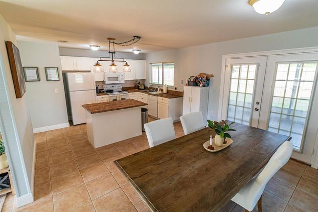 2097 Se New York St, House other with 4 bedrooms, 2 bathrooms and null parking in Port Saint Lucie FL | Image 11