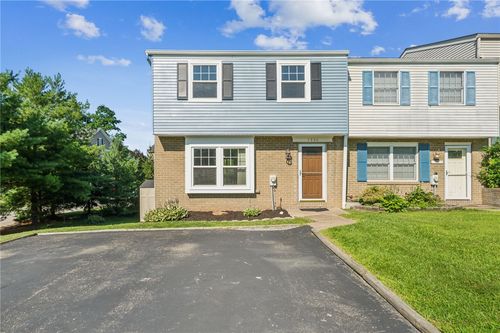 3226 Camberly Dr, Gibsonia, PA, 15044-8433 | Card Image