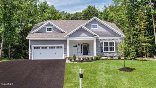 7 Stone Creek Dr, East Greenbush, NY, 12061-4153 | Card Image