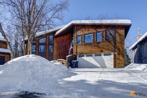 2420 Foxhall Dr, Anchorage, AK, 99504-3342 | Card Image