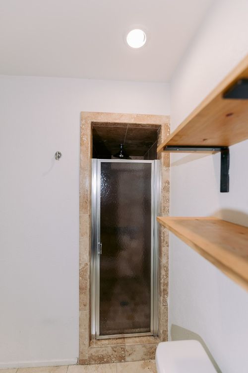 apt-301-6646 E Lovers Ln, Dallas, TX, 75214-1616 | Card Image