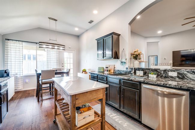2117 Sunny Side Dr, House other with 4 bedrooms, 2 bathrooms and null parking in Little Elm TX | Image 13