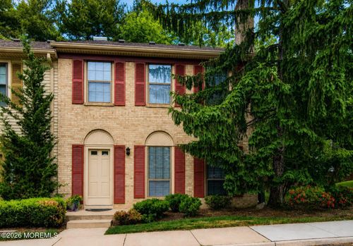 76 Bradford Ct, Aberdeen, NJ, 07747-1858 | Card Image