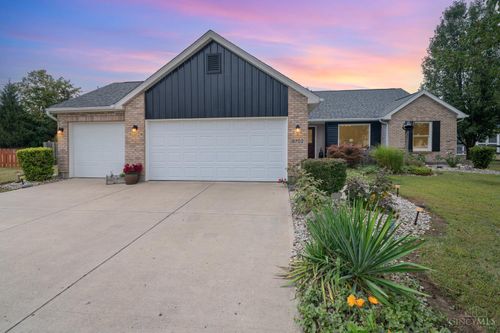 8702 Windsong Ct, Franklin, OH, 45005-7913 | Card Image