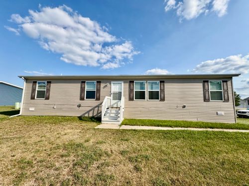1050 Cambry Cir, Grass Lake, MI, 49240-8945 | Card Image