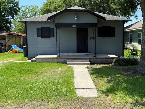 1637 15th St, Port Arthur, TX, 77640-4487 | Card Image