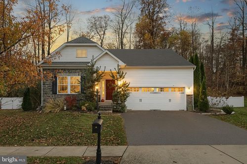 947 Countryside Rd, SEVEN VALLEYS, PA, 17360-8968 | Card Image