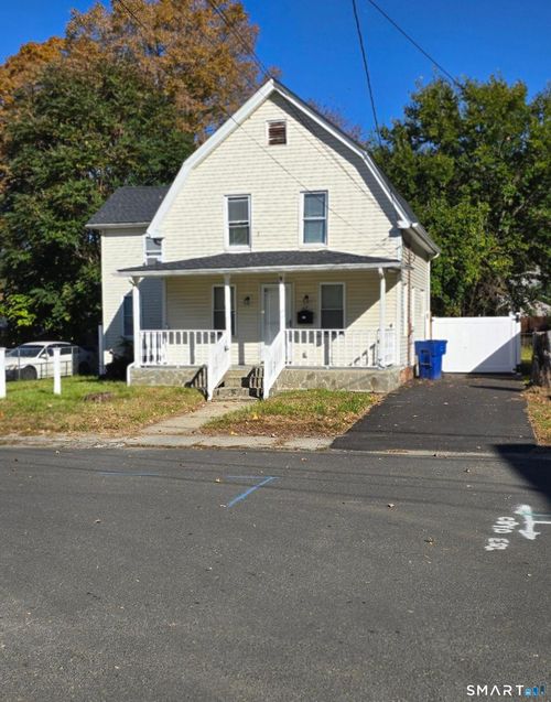 47 Manville St, Waterbury, CT, 06704-1708 | Card Image