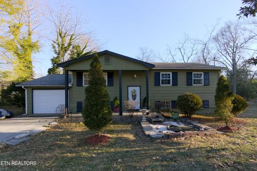 725 Robertsville Rd, Oak Ridge, TN, 37830-8260 | Card Image