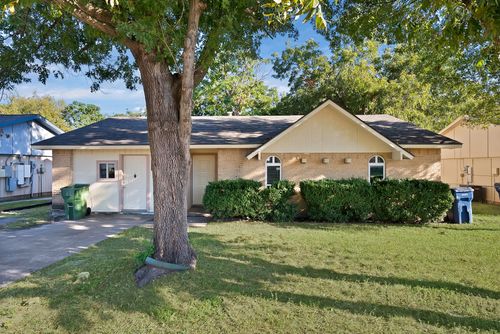 318 Nickens Rd, Garland, TX, 75043-2408 | Card Image
