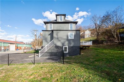 202 Lincoln Ave, House other with 4 bedrooms, 2 bathrooms and 3 parking in Canonsburg PA | Image 3