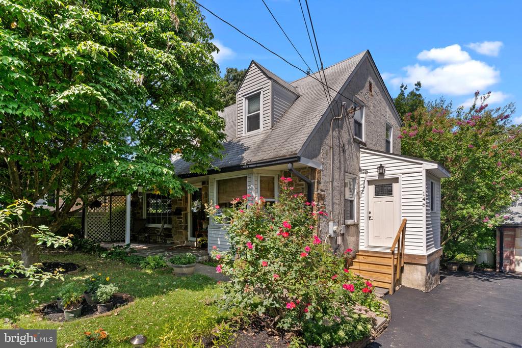School St, Bala Cynwyd, PA 19004