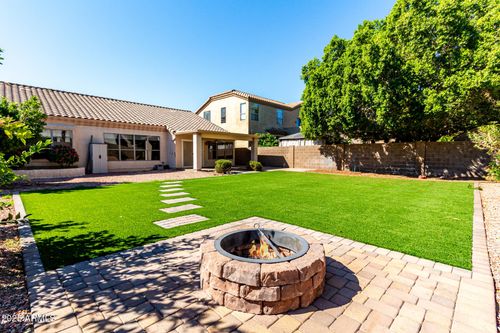 6410 W Buckskin Trl, Phoenix, AZ, 85083-3445 | Card Image