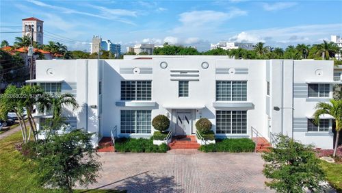 4-3900 N Meridian Ave, Miami Beach, FL, 33140-3843 | Card Image