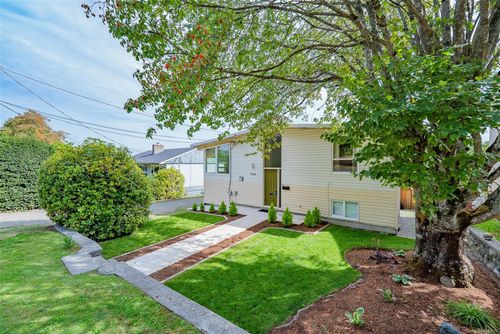 1330 Belford Ave, Nanaimo, BC, V9S4A6 | Card Image