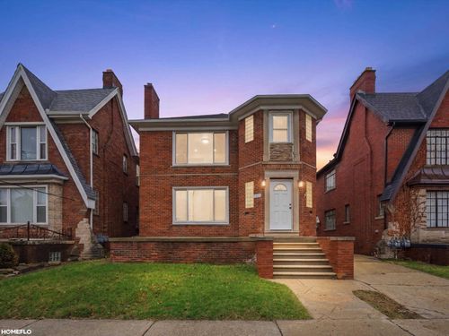17551 Stoepel St, Detroit, MI, 48221-2646 | Card Image