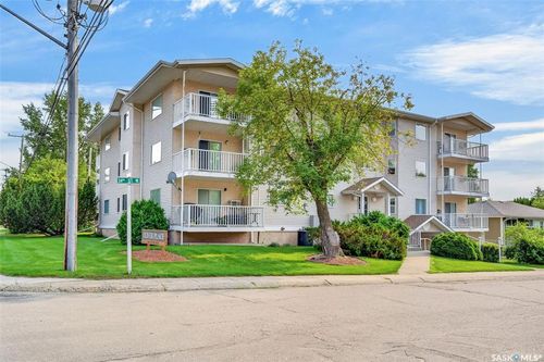 104-2405 1st Ave W, Prince Albert, SK, S6V5A2 | Card Image