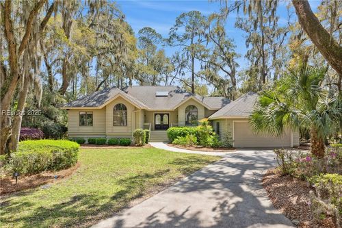 5 Bateau Rd, Hilton Head Island, SC, 29928-3012 | Card Image