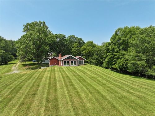 117 Stoneys Ln, Zelienople, PA, 16063-3135 | Card Image