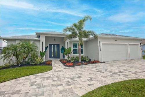 3707 Oasis Blvd, Cape Coral, FL, 33914-4913 | Card Image