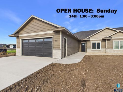 511 Bunyan Dr Drive, Harrisburg, SD, 57032-8293 | Card Image