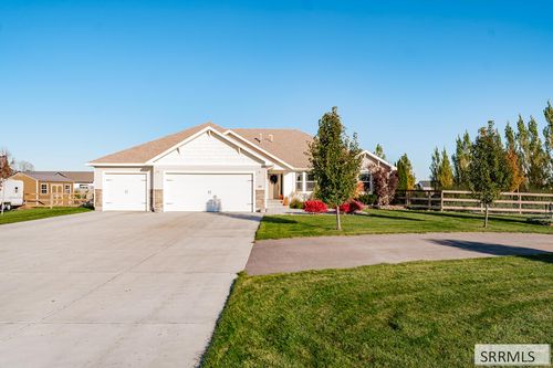 84 N 4142 E, Rigby, ID, 83442 | Card Image
