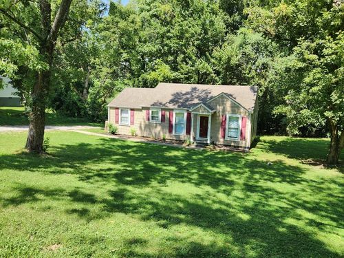 1216 Ainlay Dr, Nashville, TN, 37217-1808 | Card Image