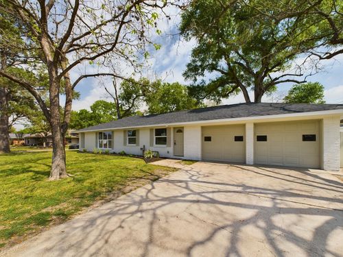 2231 Latexo Dr, Houston, TX, 77018-1716 | Card Image