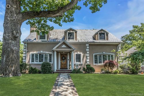 214-04 33rd Ave, Bayside, NY, 11361-1631 | Card Image