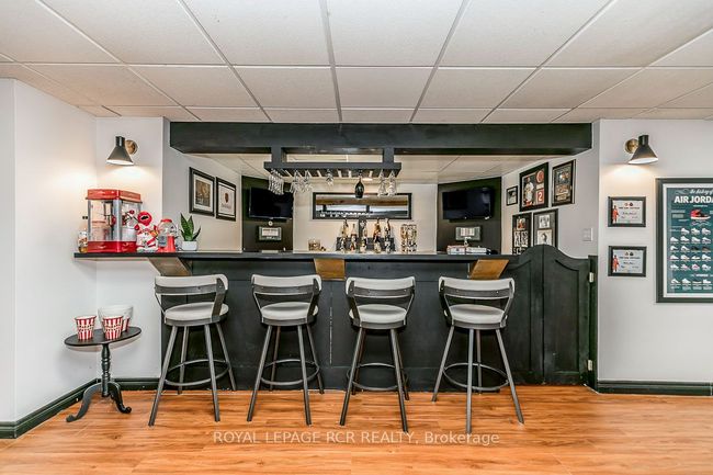4372 10 Side Road, House other with 4 bedrooms, 4 bathrooms and 10 parking in Bradford West Gwillimbury ON | Image 28