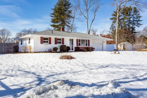 21 Sully Rd, Raynham, MA, 02767-1222 | Card Image