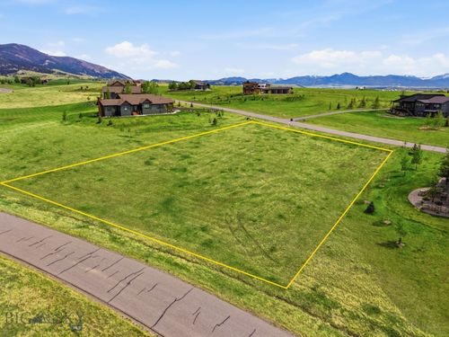 52 Moon Shadow Dr, Bozeman, MT, 59715-7504 | Card Image