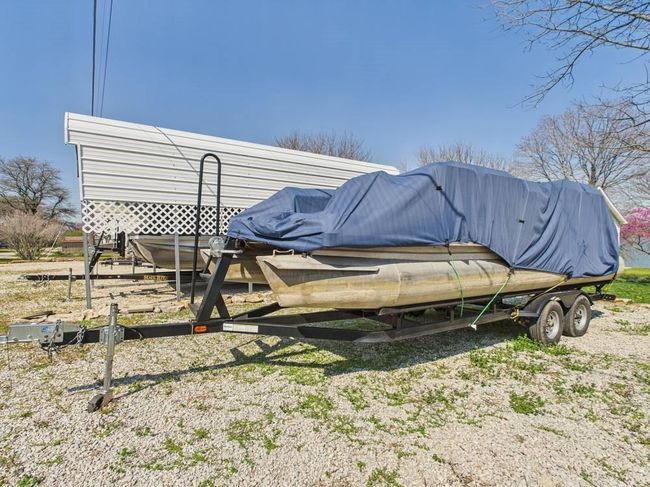 Pontoon included | Image 11