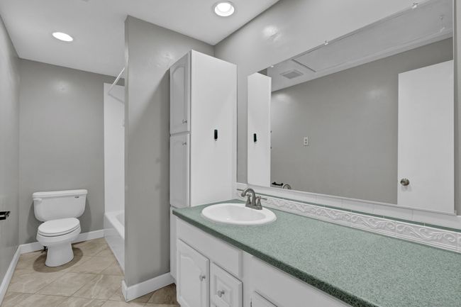 141 - 141 Spring St, Condo with 2 bedrooms, 2 bathrooms and 2 parking in Wethersfield CT | Image 22
