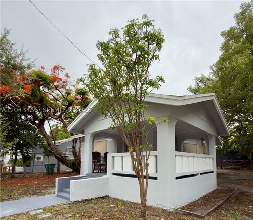 103 Nw 35th St, Miami, FL, 33127-3519 | Card Image