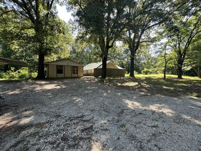 660 Big Sandy River Rd, House other with 3 bedrooms, 2 bathrooms and null parking in Camden TN | Image 3