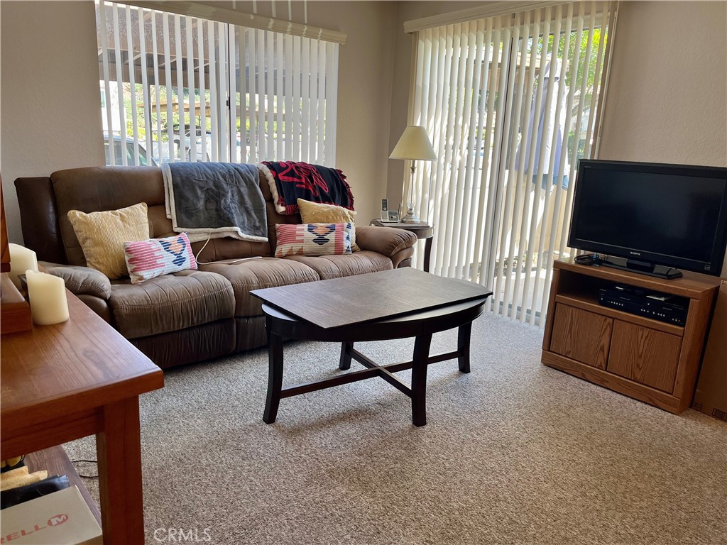 Residential in Lake Forest 3