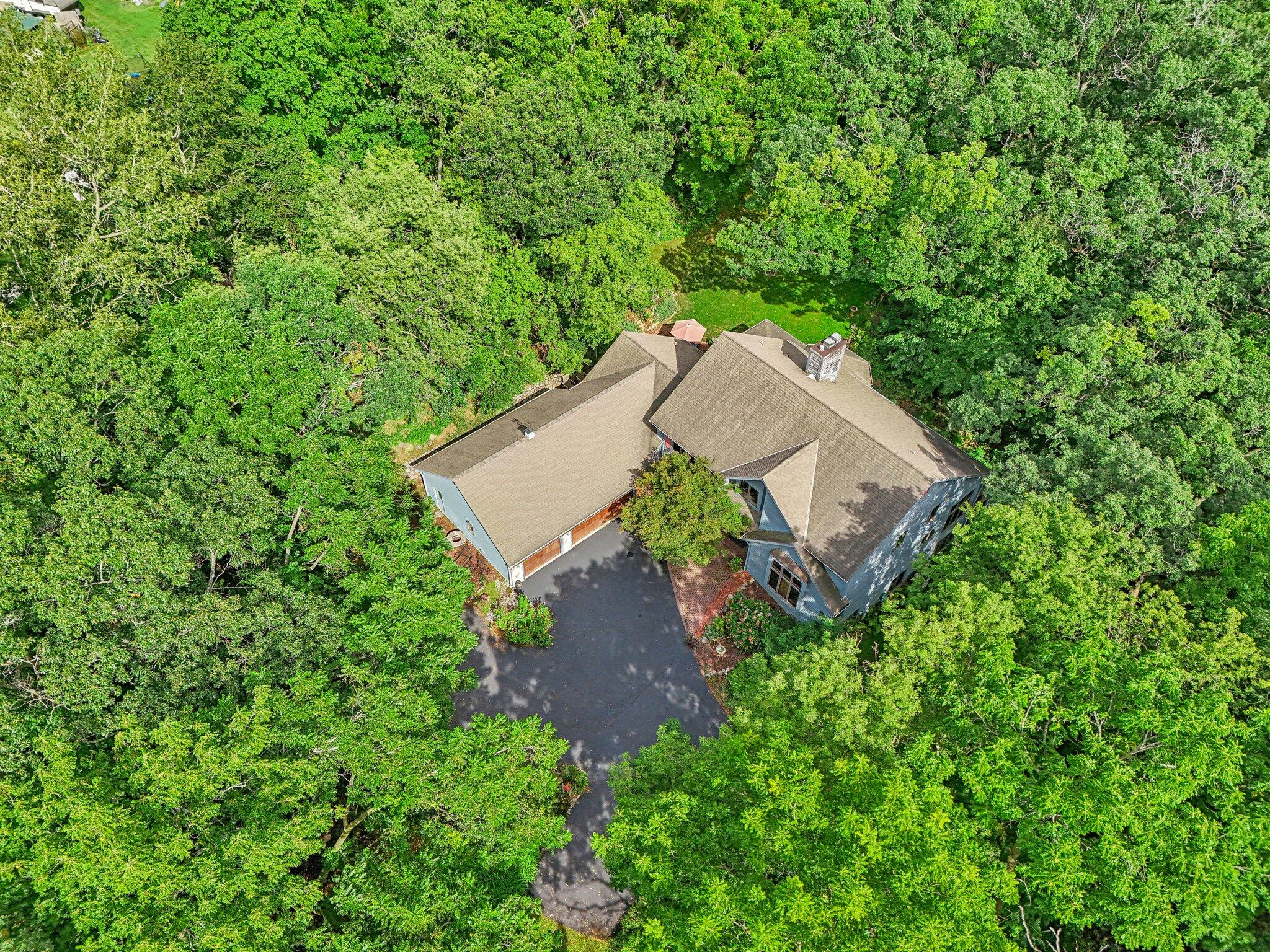 Landre Ct, Burlington, WI 53105