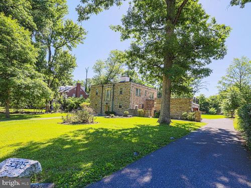 3305 Bancroft Rd, BALTIMORE, MD, 21215-3102 | Card Image