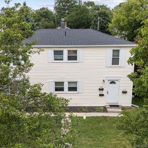 318 Blanche St, Plymouth, MI, 48170-1301 | Card Image
