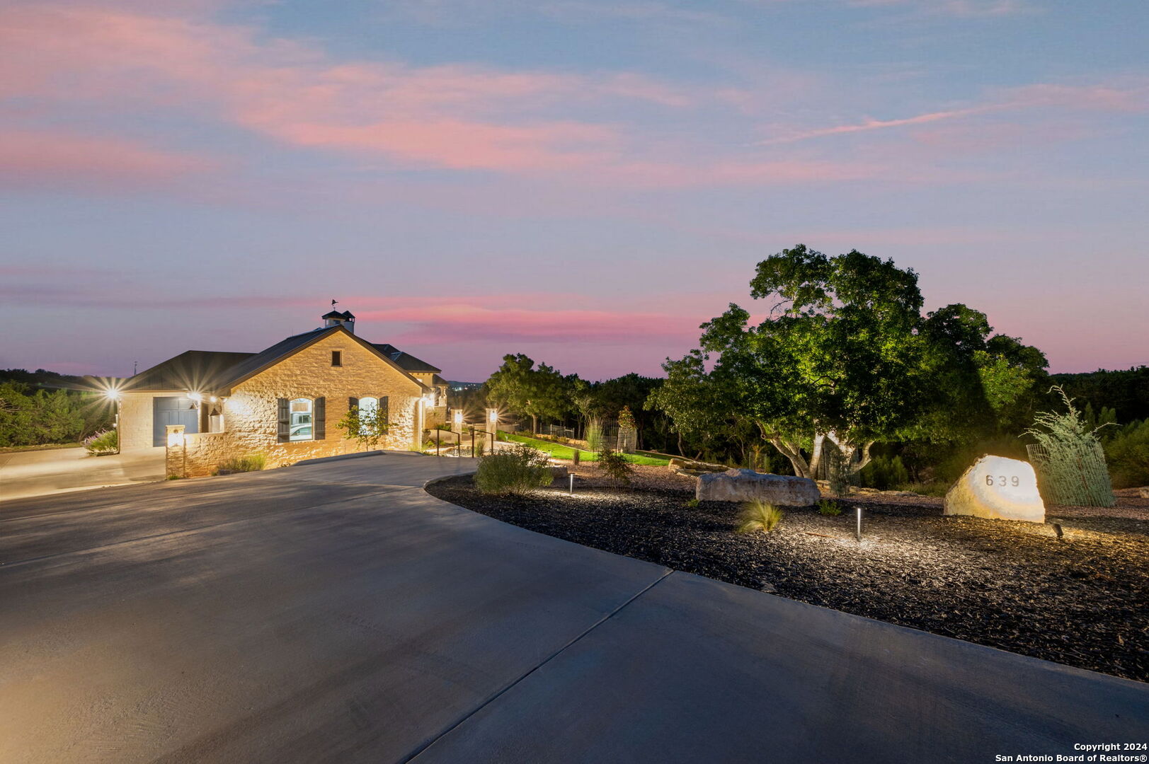 Menger Spgs, Boerne, TX 78006
