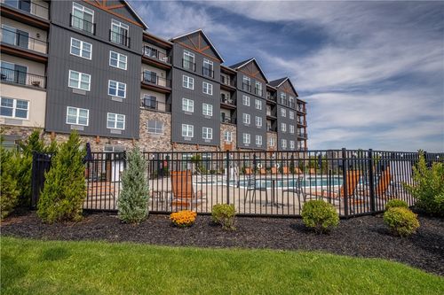 apt-516-205 Lakeshore Dr, Canandaigua, NY, 14424-2255 | Card Image