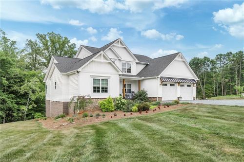 104 Shade Tree Lane, Pinnacle, NC, 27043 | Card Image