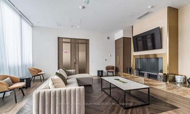 1602 - 7890 Jane St, Condo with 2 bedrooms, 2 bathrooms and 1 parking in Concord ON | Image 35