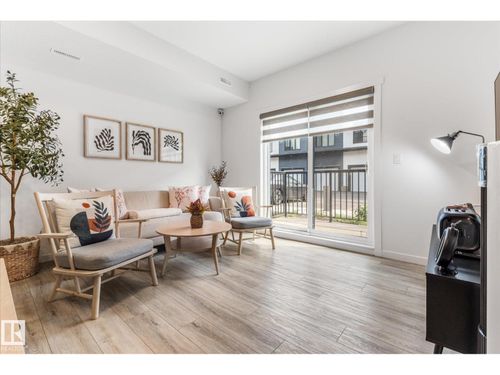 104-860 Secord Blvd Nw, Edmonton, AB, T5T7R9 | Card Image