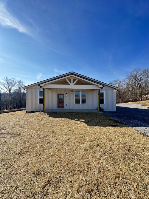 988 Davenport Rd, Cumberland City, TN, 37050 | Card Image