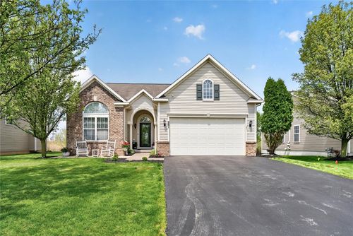 881 Surrey Hill Way, Rochester, NY, 14623-3036 | Card Image